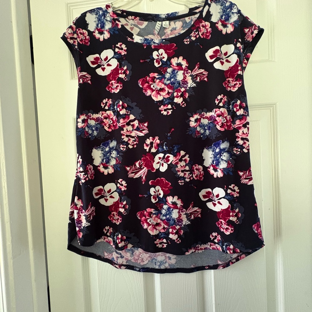 Elle Navy Floral Women's Blouse